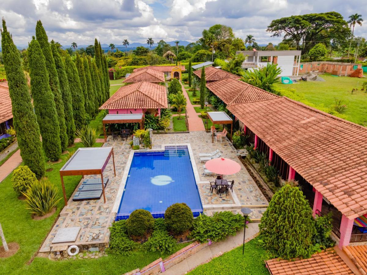 Hotel Campestre Solar De La Luna Armenia  Exterior photo