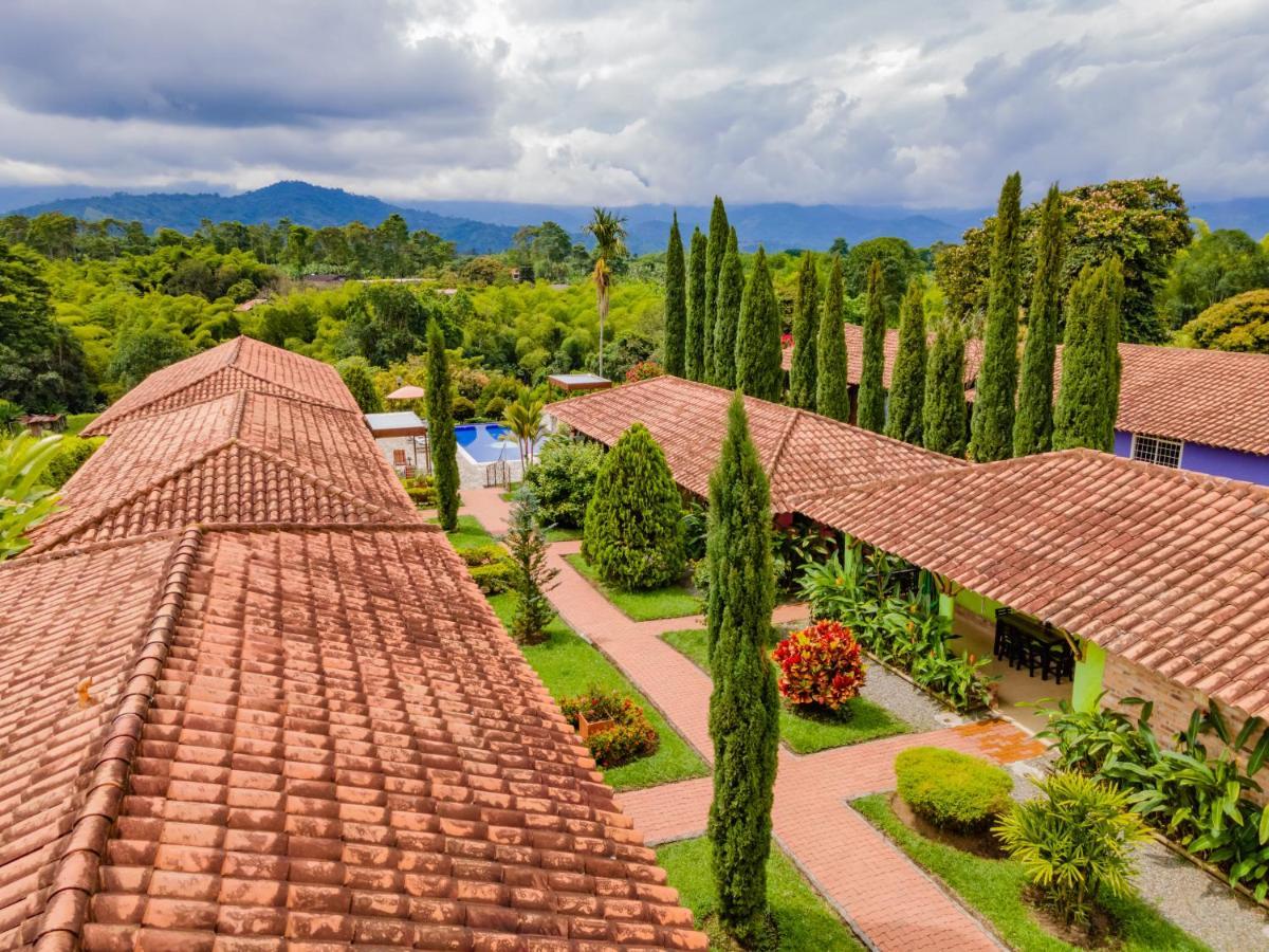 Hotel Campestre Solar De La Luna Armenia  Exterior photo