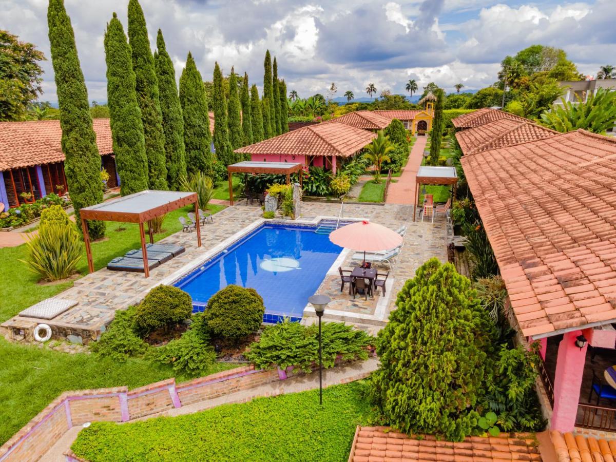 Hotel Campestre Solar De La Luna Armenia  Exterior photo