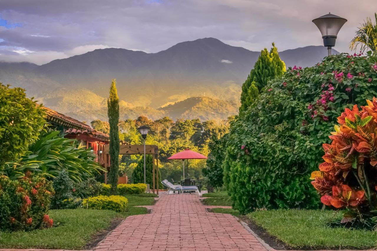 Hotel Campestre Solar De La Luna Armenia  Exterior photo