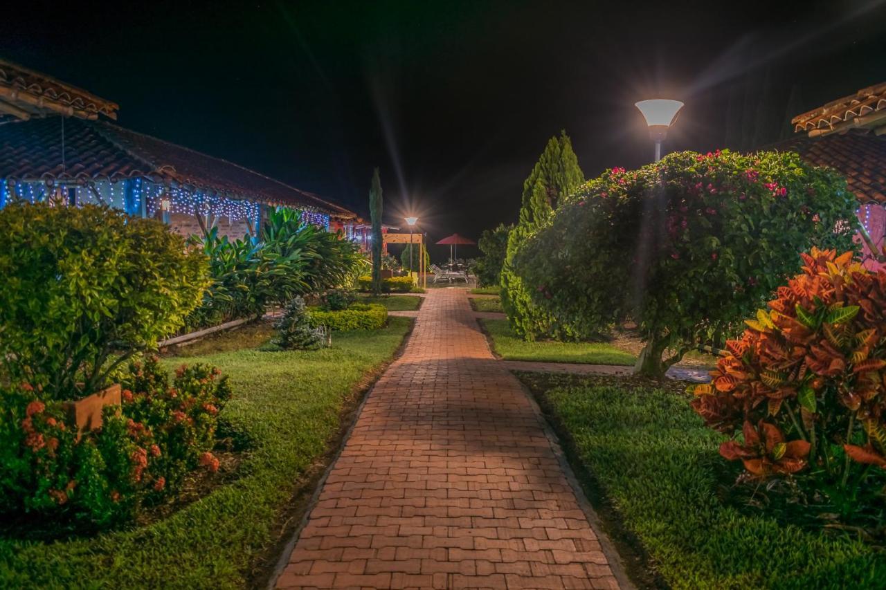 Hotel Campestre Solar De La Luna Armenia  Exterior photo